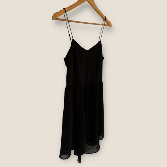 Garage Flowy Dress - Picture 5 of 11